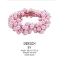 Pink elastic hair tie made of shimmering faux pearls for elegant ponytail styling - 3081 Rose Pink