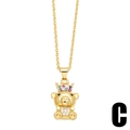 Collana dorata con ciondolo a forma di orso, corona e pietre di zirconi colorati - Stile C-Maialino con Corona