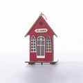 Rood houten kersthuisje met X-mas bordje en witte gebogen vensters voor decor - Rood
