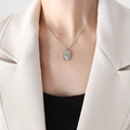 Collana in acciaio inossidabile argento con ciondolo rettangolare mano e sole - 40+5cm / Argento