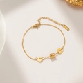 Elegante bracciale placcato oro rosa 18K con anelli numeri romani e perla cilindrica - Oro