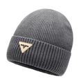 Berretto grigio in maglia a coste con fodera in pile e toppa con logo triangolare - Grigio chiaro