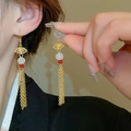 Elegante chinesische Wolken-Ohrringe aus Goldmetall mit weißen und roten Perlenakzenten - 44# Gold-Quastenohrringe