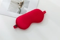 Red 22 momme mulberry silk eye mask with elastic strap and care label for sleep - China Red