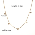 Detalle de collar cadena de serpiente dorada 40+5cm con colgantes circonita 4,8mm - Estilo de Cadena de Serpiente con Múltiples Colgantes de Zirconia Redonda (TN3486)