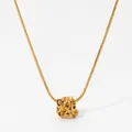 Halskette mit unregelmäßigem Lava-Anhänger und eleganter Schlangenkette in Gold - Goldener Stil (D1271)