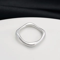 Minimalist geometric square silver stainless steel ring with a polished glossy finish - Wave Geometric / Steel