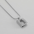 Pendente con lettera D argento su catena serpente, collana minimalista in acciaio inox - Lettera D [Acciaio]