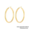 Klassische goldene Creolen 50mm mit 5mm dickem poliertem Rohr für einen modernen Look - Innendurchmesser: 50mm / Dicke: 5mm