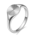 Anillo de sello en acero plateado con cara redonda pulida y textura de rayos de sol - US 6 / Color Acero