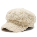 Casquette gavroche en laine d'agneau blanc crème avec texture pelucheuse douce - Poche zippée