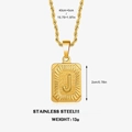 Collier doré en acier inoxydable avec pendentif lettre J rectangulaire et ses dimensions - Lettre J
