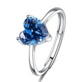 Silver ring featuring a heart-shaped blue zircon in a four-prong setting - Ring / Blue Zirconia