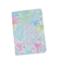 Reisepasshülle aus Kunstleder mit tropischem Blumenmuster in Rosa und Blau - Tropischer Blumendruck