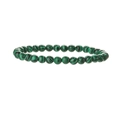 Détail d'un bracelet en perles de malachite verte avec des textures veinées noires - Pierre Paon Verte