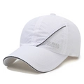Berretto da baseball in mesh bianco traspirante con scritta Fashion grigia in rilievo - Regolabile / Bianco