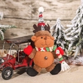 Peluche renna di Natale luminosa con cappello a maglia a righe e sciarpa festosa - Stile Renna Con Luce