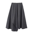 Falda midi acampanada gris oscuro forrada de felpa con un elegante diseño minimalista - XS / Negro
