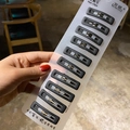 Set di 10 fermagli per capelli rettangolari in metallo nero opaco su carta display - Quadrato Piccolo Set da 10