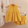 Infant cotton gauze two-piece set in bright yellow with sleeveless top and bloomers - 80cm / Yellow