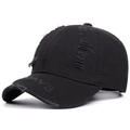 Casquette de baseball noire vintage délavée avec détails déchirés et visière courbée chic - Réglable / Noir