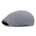 Casquette plate en lin bleu-gris avec texture respirante et emblème en bronze vintage - Réglable / Gris-Bleu