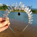 Detailansicht der Kristallkrone mit Seesternen, Muscheln und schwarzem Tropfenanhänger - Sonne+Seestern Muschel+Schwarzer Anhänger