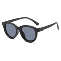 Mattschwarze runde Kindersonnenbrille mit blau-grauen Gläsern und UV-Schutz - Schwarzer Rahmen Graue Gläser