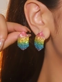 Boucles d'oreilles ovales élégantes avec strass arc-en-ciel et dégradé de pierres fines - Style Géométrique Dégradé Arc-en-ciel (KE014-H1)