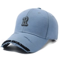 Casquette de baseball en coton bleu clair avec broderie R 3D et bords effilochés - Bleu