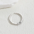 Anello regolabile in argento a forma di fiocco con scintillanti pietre di zircone cubico - Stile Zirconia Fiocco - Argento