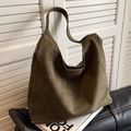 Olive green vintage matte hobo bag with large capacity and dark brown shoulder strap - Green