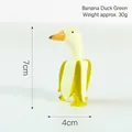 Creativa statuetta di anatra banana in resina gialla e bianca, peso 30g, altezza 7cm - Piccola Anatra Banana Verde