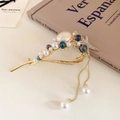 Golden starfish hair claw with white pearls and tassels in a marine-themed design - 189# Gold Metal Starfish Pearl Tassel Clip