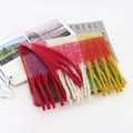 Regenbogen karierter Mohair-Schal mit bunten Fransen in Rot, Rosa und Gelbtönen - 004-Lebhaftes Mehrfarbiges Karo