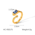 Dettaglio anello vintage dorato con zircone blu rettangolare e misure indicate - Stile Gemma Rettangolare Blu (HC-R30175)