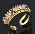 Bague dorée ajustable avec zircons rectangulaires colorés et pavage de pierres oranges - Bague en zircon coloré à double rangée