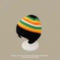 Berretto in maglia a righe colorate per bambini con paraorecchie in verde e arancio - 2 mesi-2 anni / Cappello Arcobaleno Nero
