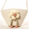 Mini shell-shaped cotton woven crossbody bag with yellow sun flower in beige white - 3D Flower Decoration / Off White