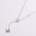 Collana doppia in argento con ciondoli a lettera M e pietra in zircone brillante - Color Acciaio