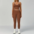 Completo yoga marrone caffè con reggiseno a V e leggings a vita alta con piping bianco - Taglia S / Top E Pantaloni / Canotta + Pantaloni Lunghi / Marrone Tè di Betulla