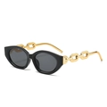 Occhiali da sole cat-eye neri con stanghette a catena in metallo dorato lucido - Montatura Nera Lenti Grigio Nero