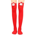Detail van rode kerst over-the-knee sokken met schattige 3D-kerstman pluche decor - Eén maat / Effen Rood