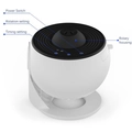 Witte bolvormige sterrenprojector met timer knoppen en roterende focus instelling - Zwart & Wit + Engelse Handleiding