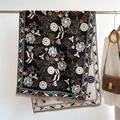 Detail of floral cashmere-feel scarf with elegant fringes and botanical pattern - Black (WT90-2)