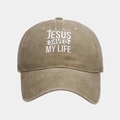 Dettaglio del cappellino da baseball kaki lavato con stampa Jesus Saved My Life e croce - Regolabile / Cachi