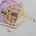 Lunga catena di perline in acrilico giallo pallido con moschettoni in argento per mascherine - 120cm con chiusura / Giallo luminoso