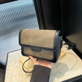 Borsa a tracolla vintage in tela verde oliva e similpelle con dettagli dorati - Marrone