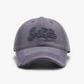 Grauviolette Baseballkappe mit Sweetish 3D-Stickerei und stylischem Distressed-Schirm - Verstellbar / Graublau (25A252)