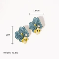Orecchini vintage a fiori blu con api e perle naturali completi di misure dettagliate - Orecchini ape fiore con perno in argento